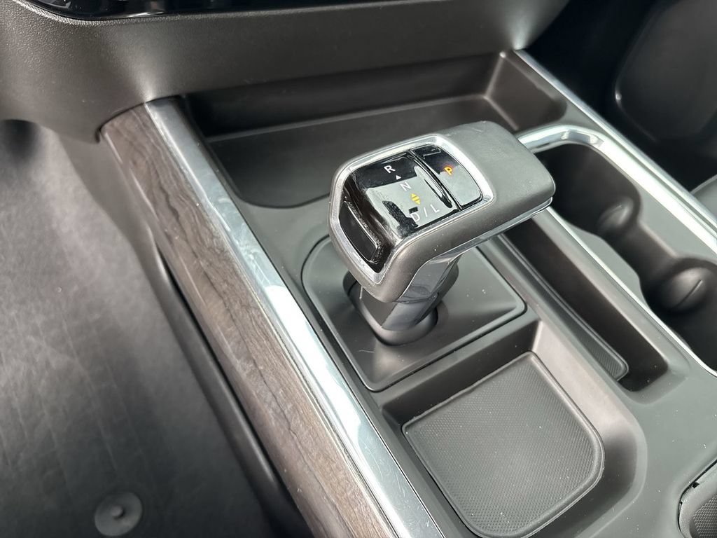 Certified 2023 Chevrolet Silverado 1500 LTZ w/ LTZ Premium Package AWD/4WD image 20