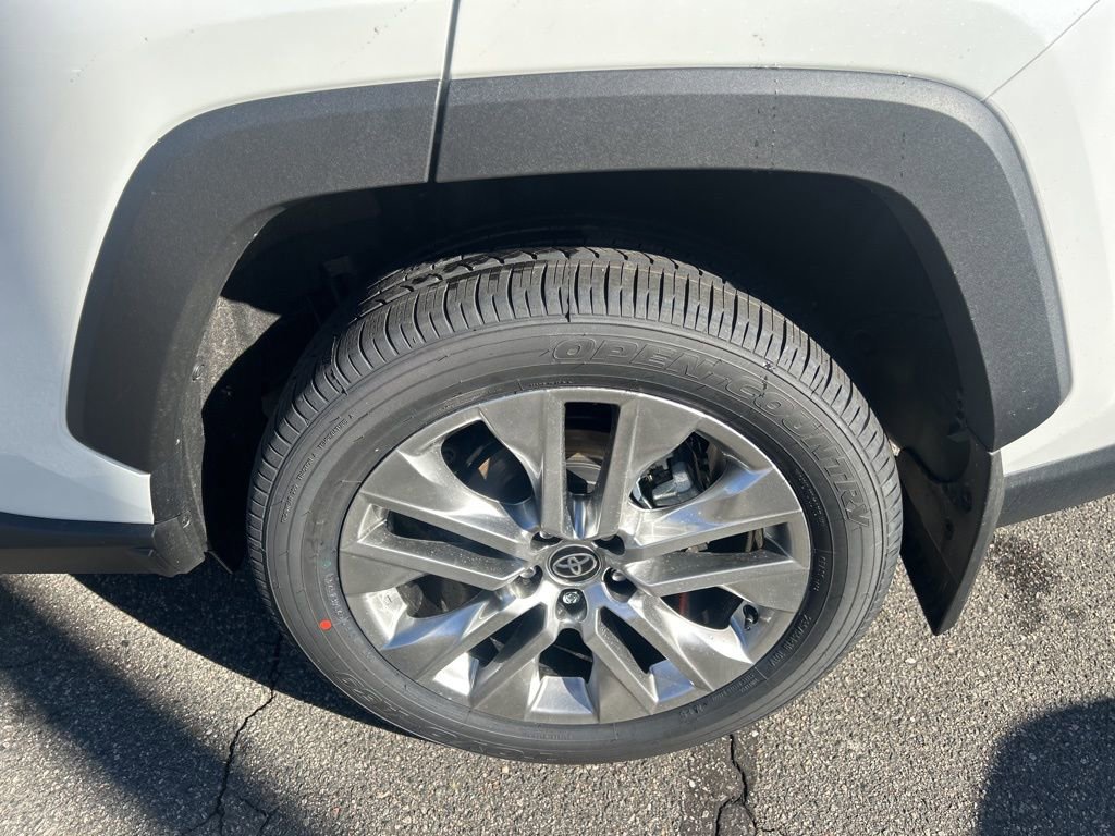 New 2025 Toyota RAV4 Limited image 46