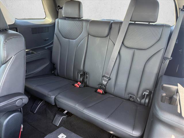 Used 2025 Hyundai Palisade SEL image 24