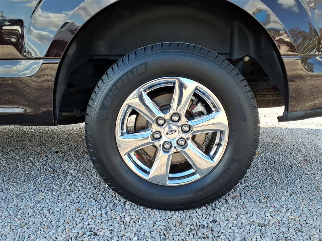 Used 2018 Ford F150 XLT w/ Equipment Group 302A Luxury image 28