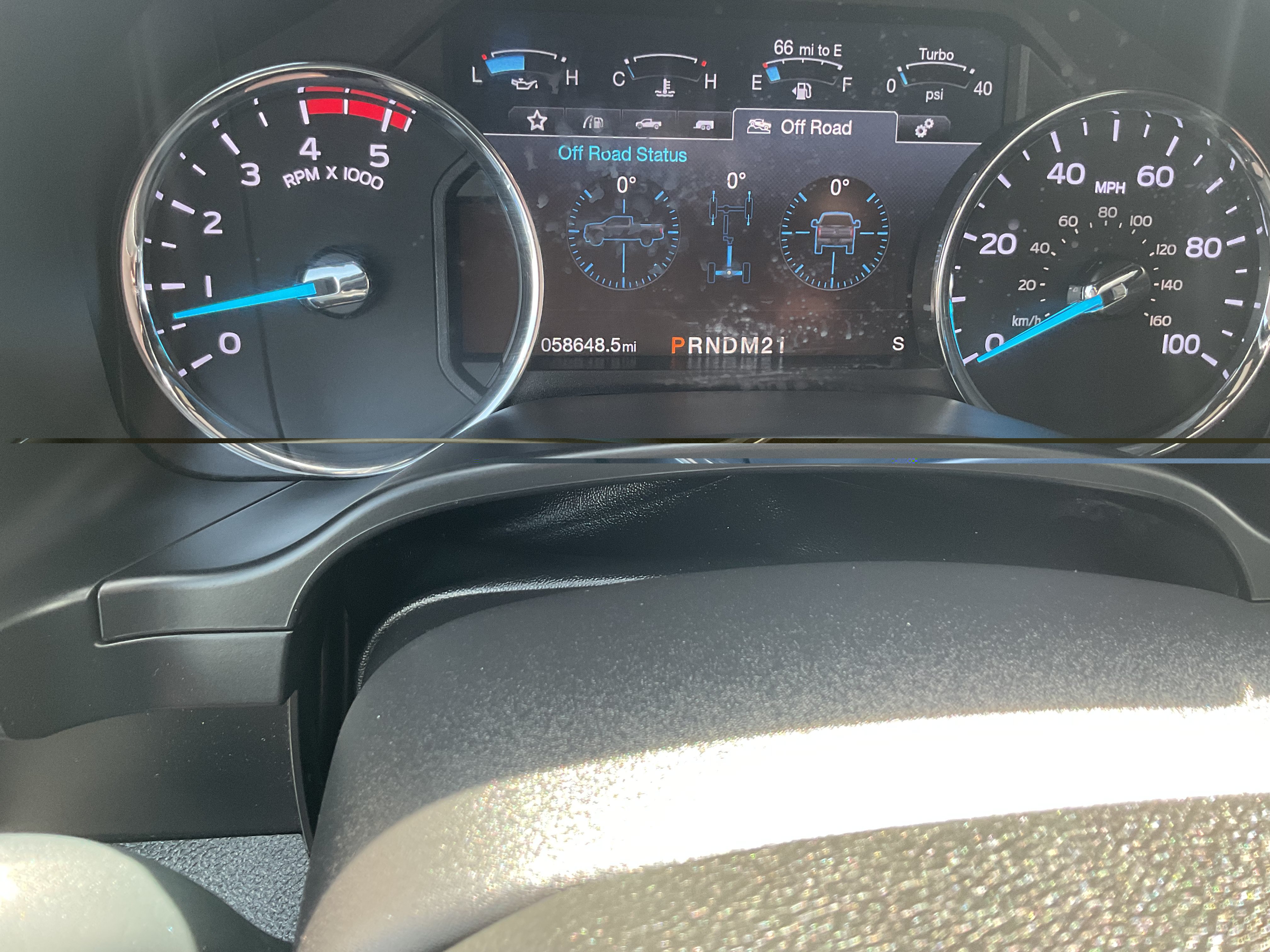Used 2019 Ford F350 Platinum w/ Platinum Ultimate Package AWD/4WD image 15