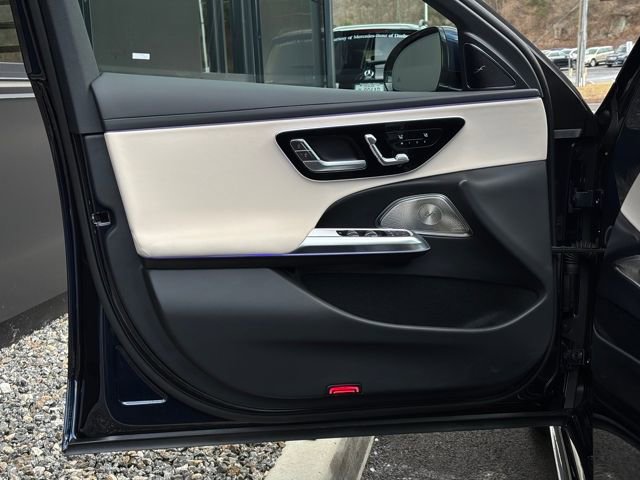 Certified 2025 Mercedes-Benz E 350 4MATIC Sedan image 19