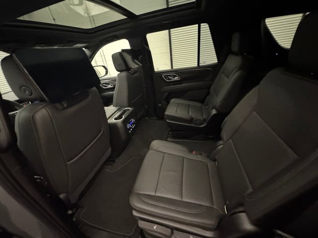 Used 2021 Chevrolet Tahoe Z71 w/ Rear Media and Nav Package image 28