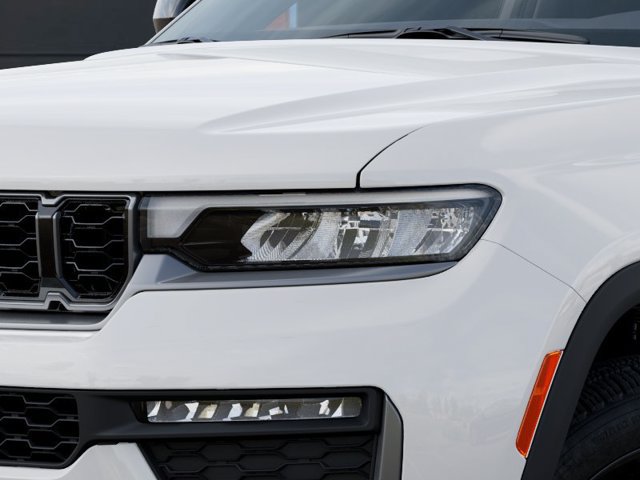 New 2027 Jeep Grand Cherokee Limited AWD/4WD image 10