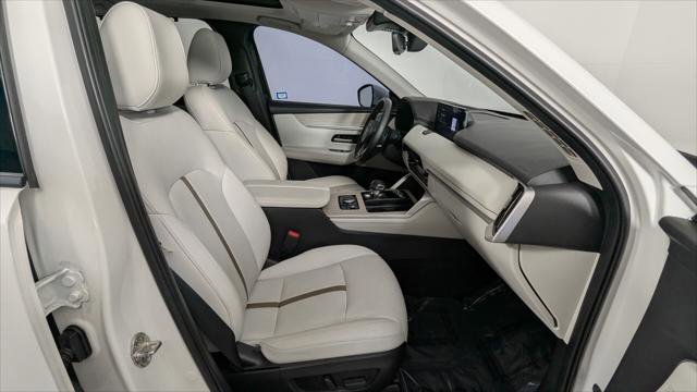 Used 2024 MAZDA CX-90 Plug-In Hybrid w/ Premium Plus image 27