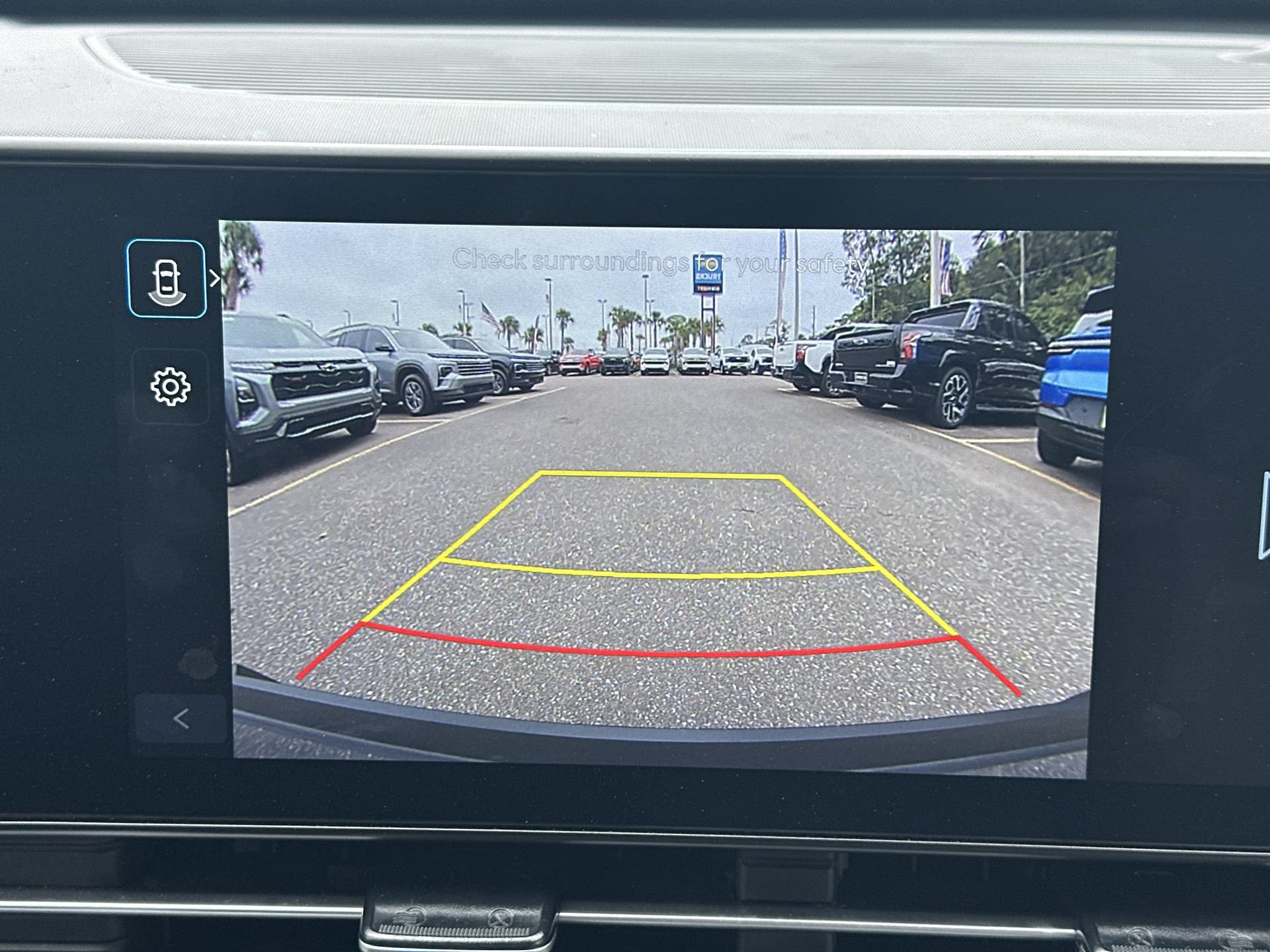 Used 2025 Hyundai Kona SEL FWD image 25