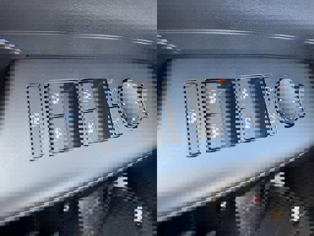 New 2026 Hyundai Kona SEL Sport image 13