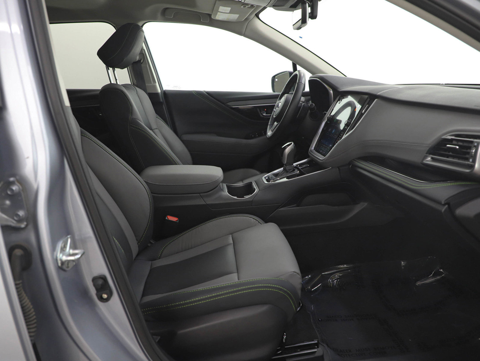 Used 2023 Subaru Outback Onyx Edition image 13