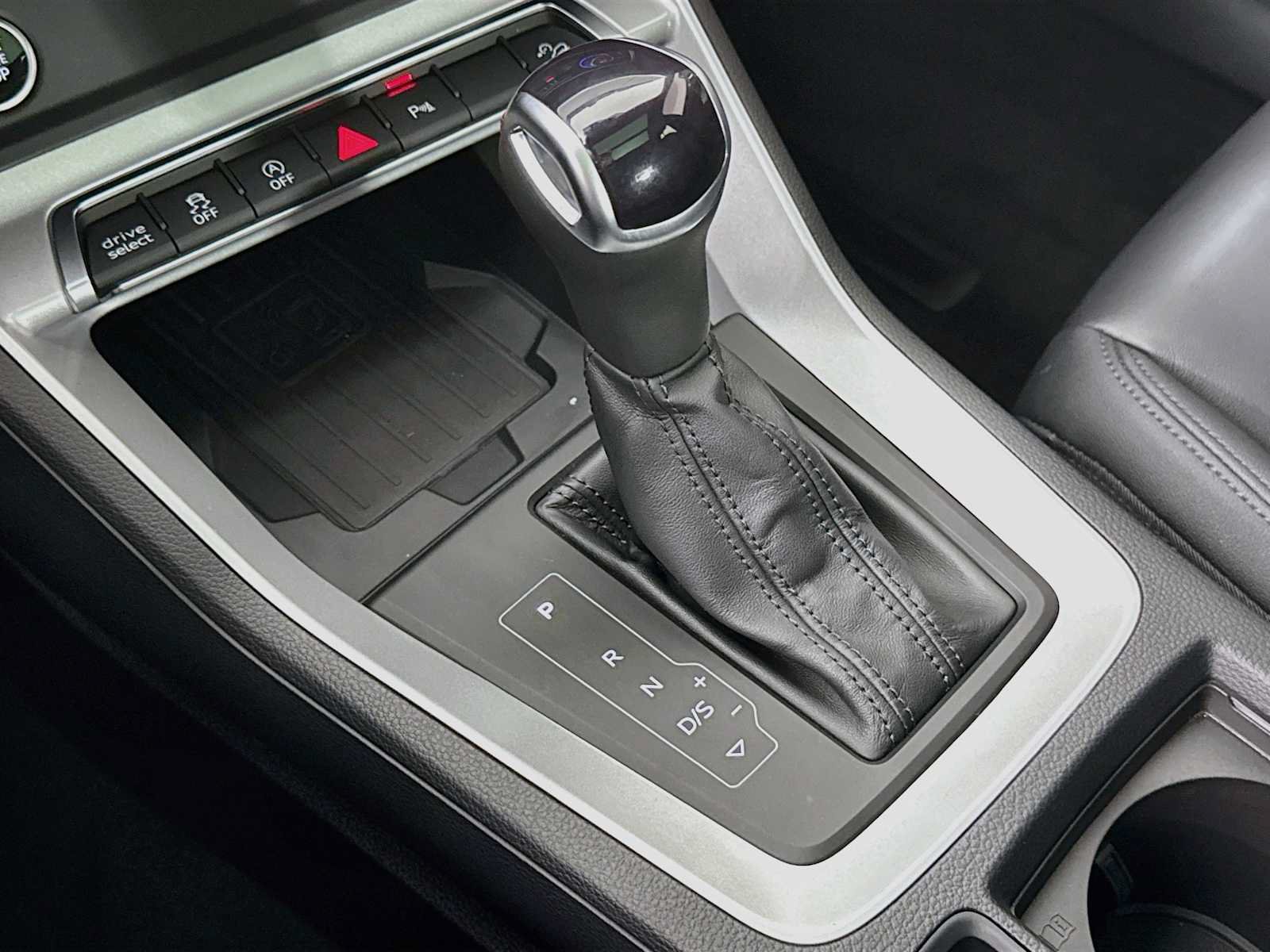 Used 2023 Audi Q3 2.0T Premium Plus AWD/4WD image 19