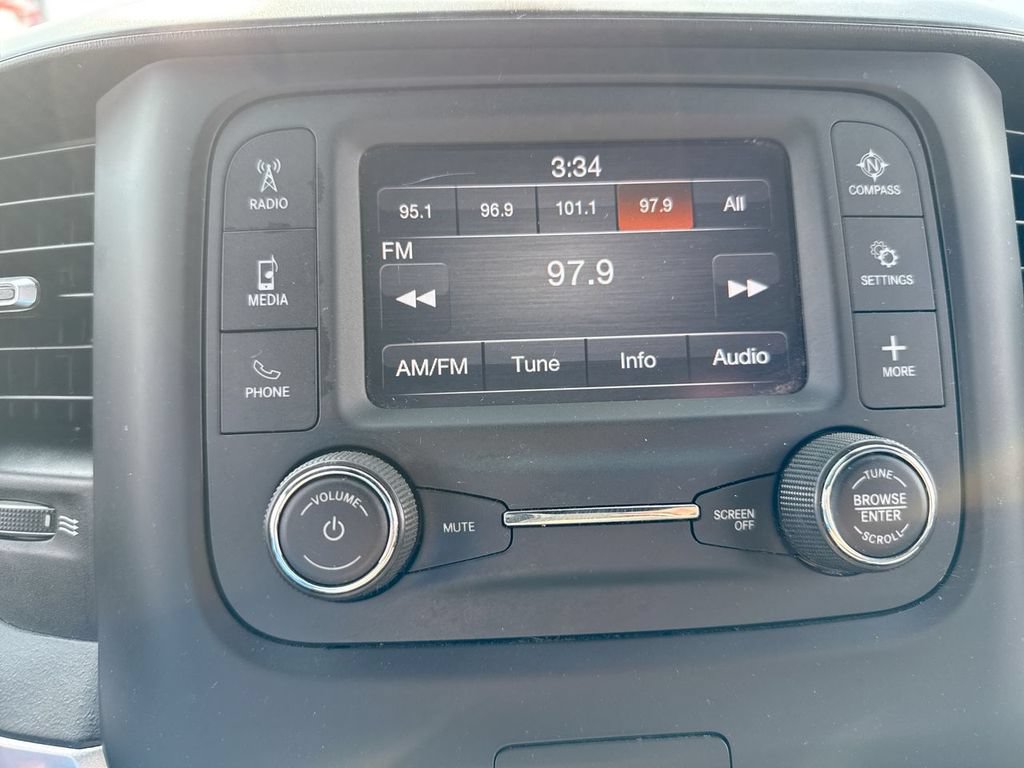 Used 2021 RAM 1500 Big Horn AWD/4WD image 16