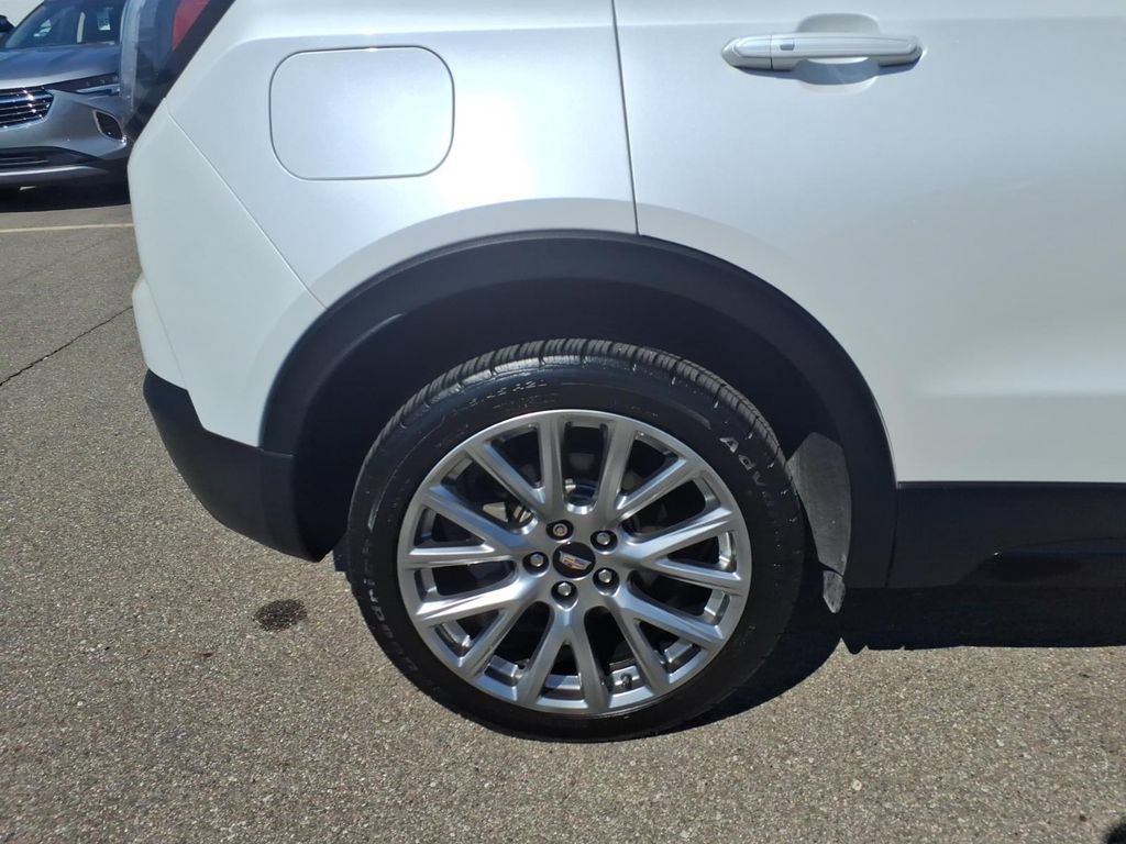 Used 2019 Cadillac XT4 Sport w/ Cold Weather Package AWD/4WD image 26