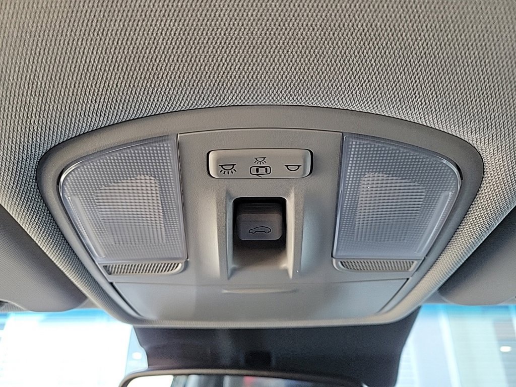 Used 2023 Hyundai Kona SEL w/ Convenience Package AWD/4WD image 31