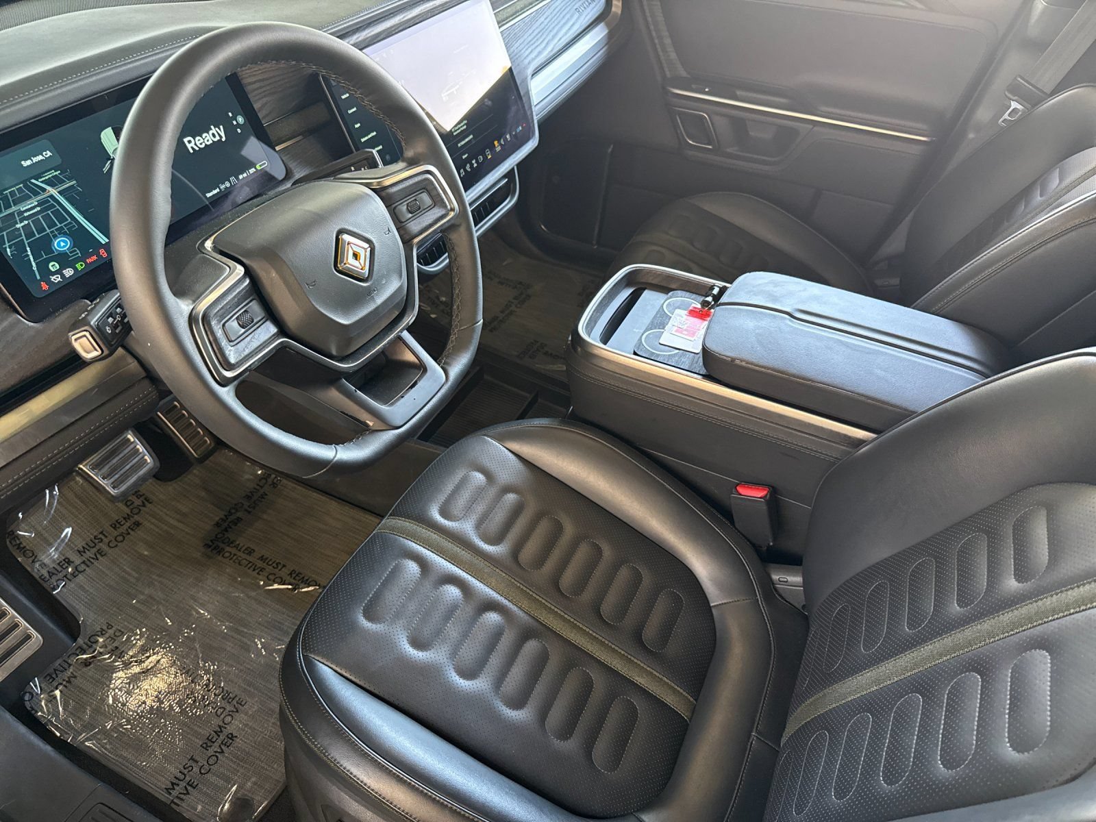 Used 2024 Rivian R1T Adventure Dual AWD/4WD image 10