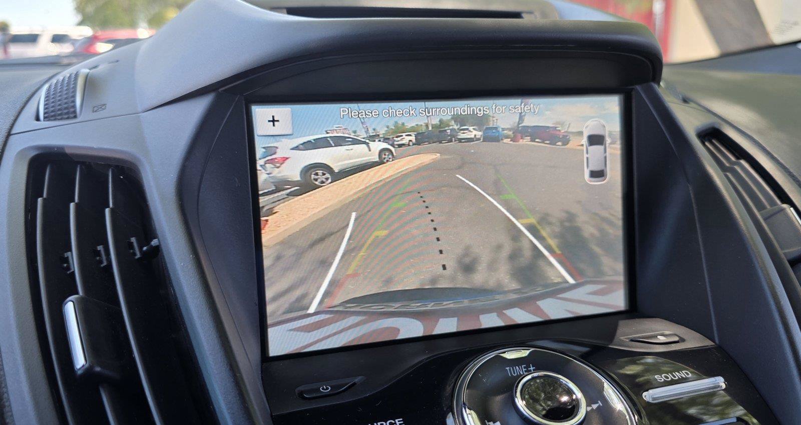 Used 2017 Ford Escape Titanium FWD image 21