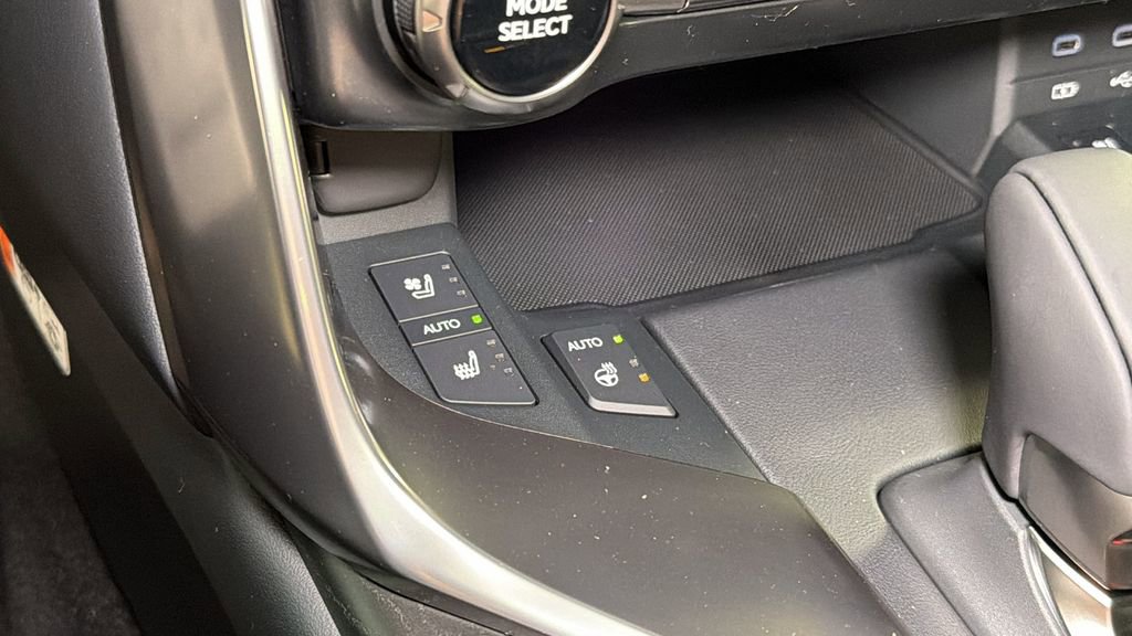 New 2026 Lexus LX 700h Luxury image 33