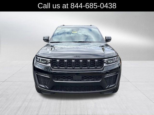 New 2026 Jeep Grand Cherokee Limited image 2