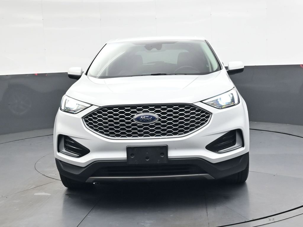 Used 2023 Ford Edge SEL image 9