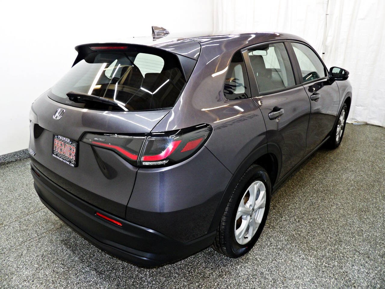 Used 2024 Honda HR-V LX image 6