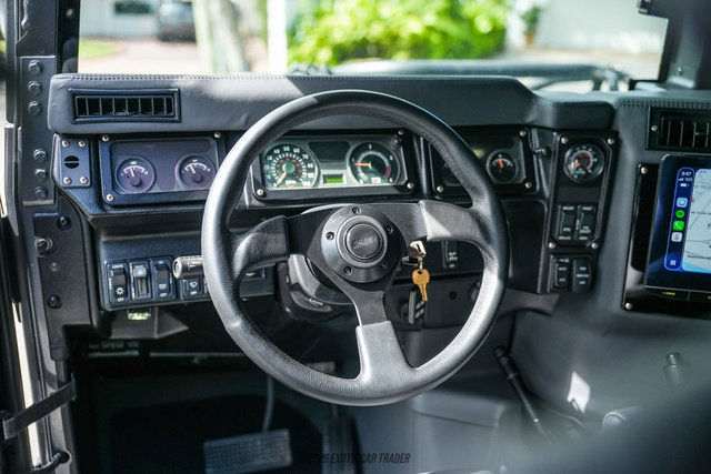 Used 2003 HUMMER H1 4-Door Open Top AWD/4WD image 47