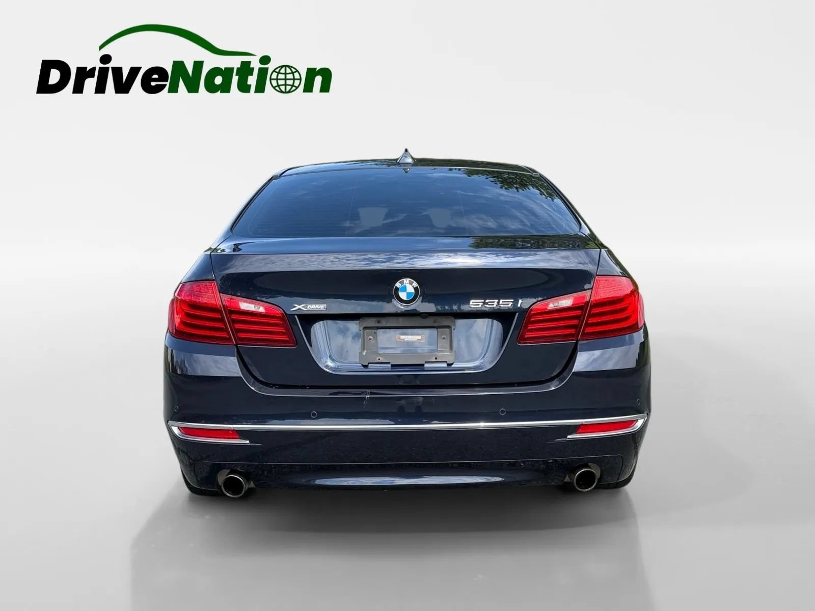Used 2016 BMW 535i xDrive Sedan w/ Luxury Seating Package AWD/4WD image 4