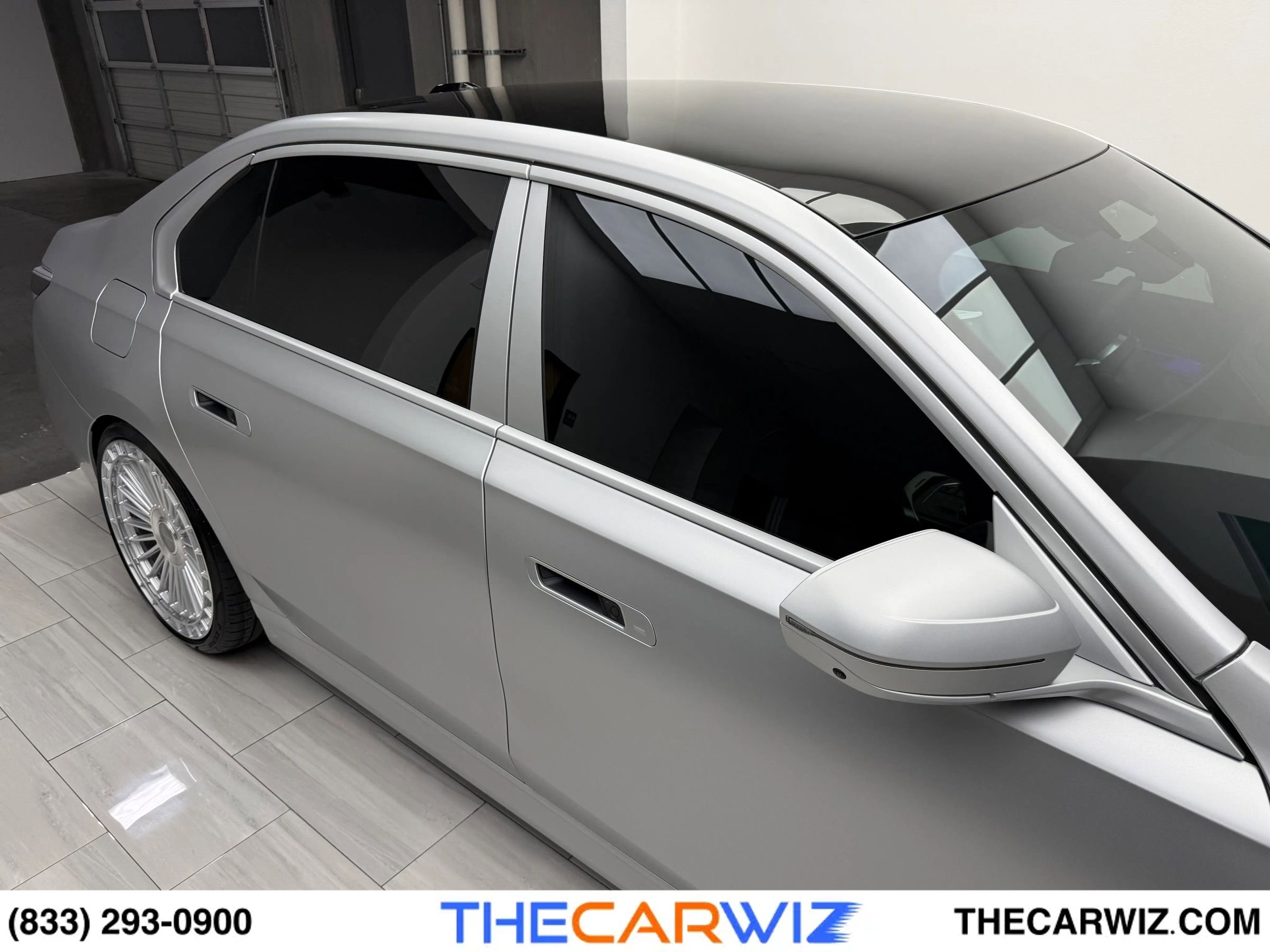 Used 2025 BMW 760i xDrive image 25