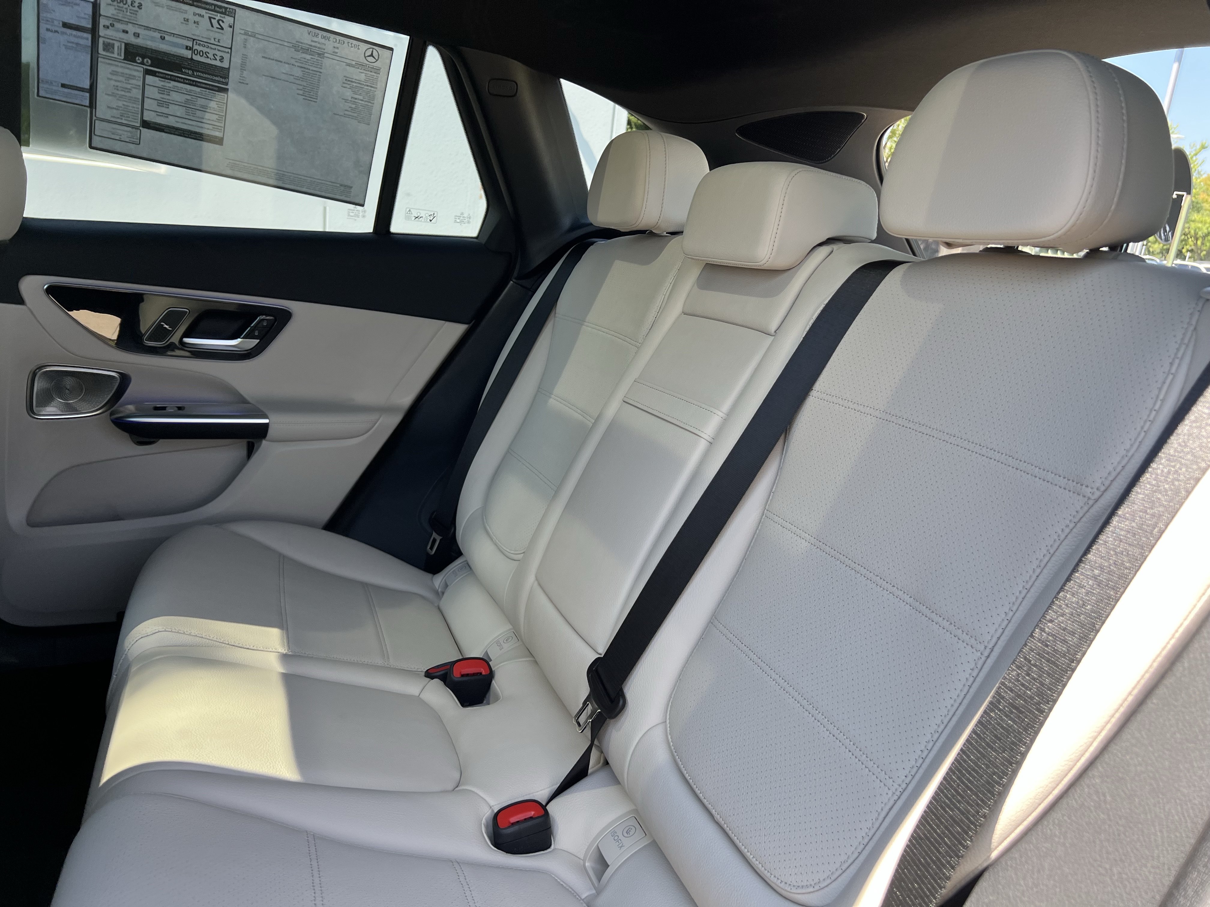 New 2027 Mercedes-Benz GLC 300 image 34