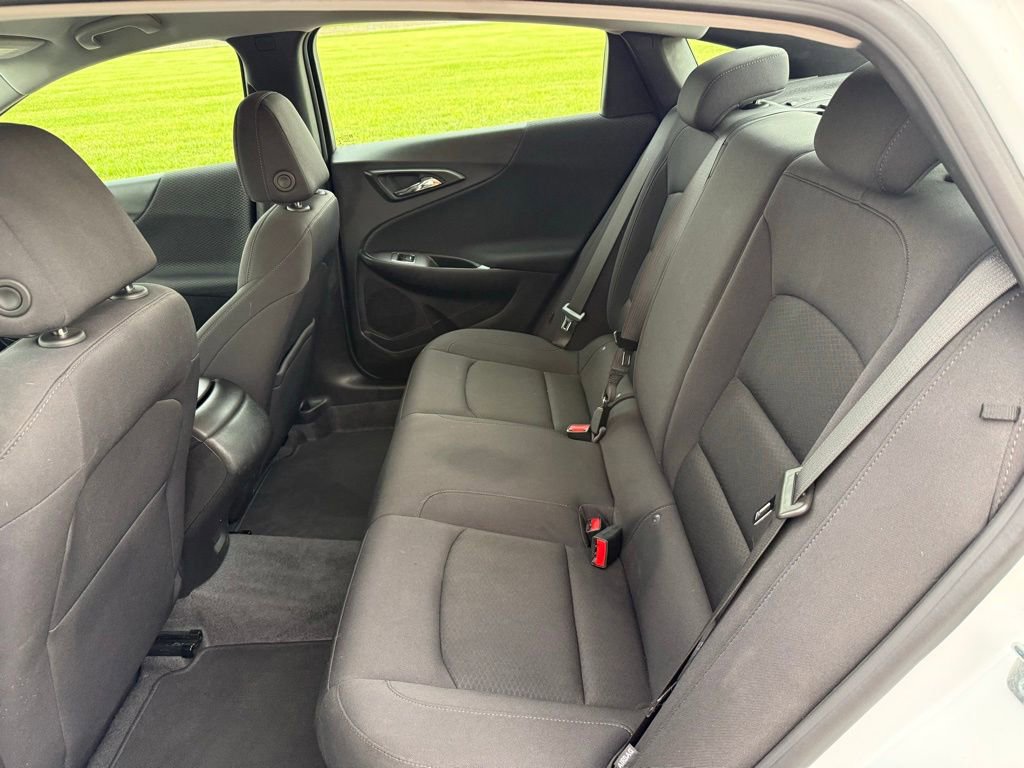 Used 2023 Chevrolet Malibu LS FWD image 13