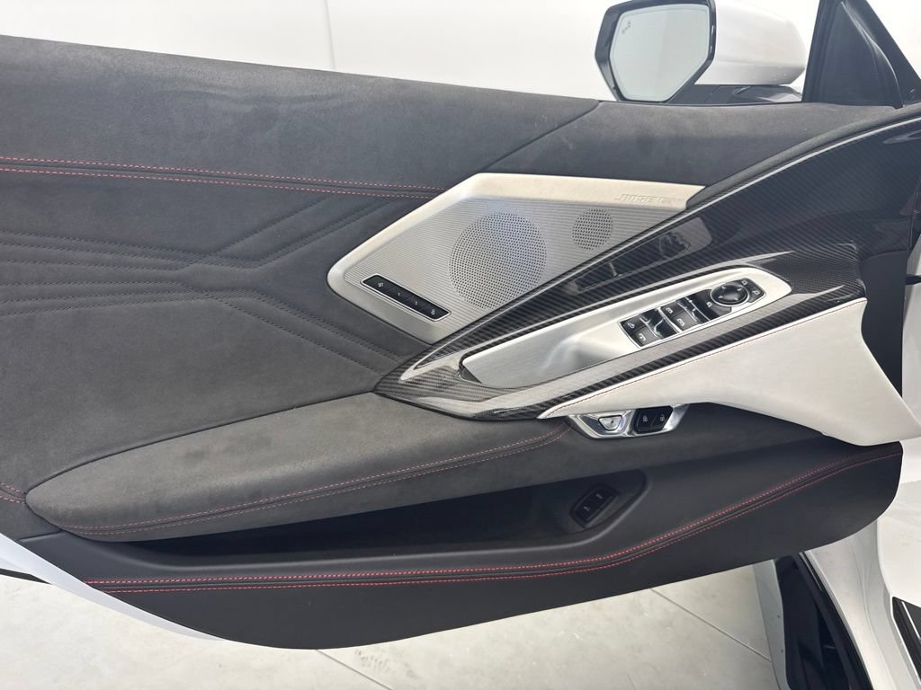 Used 2023 Chevrolet Corvette Z06 RWD image 10