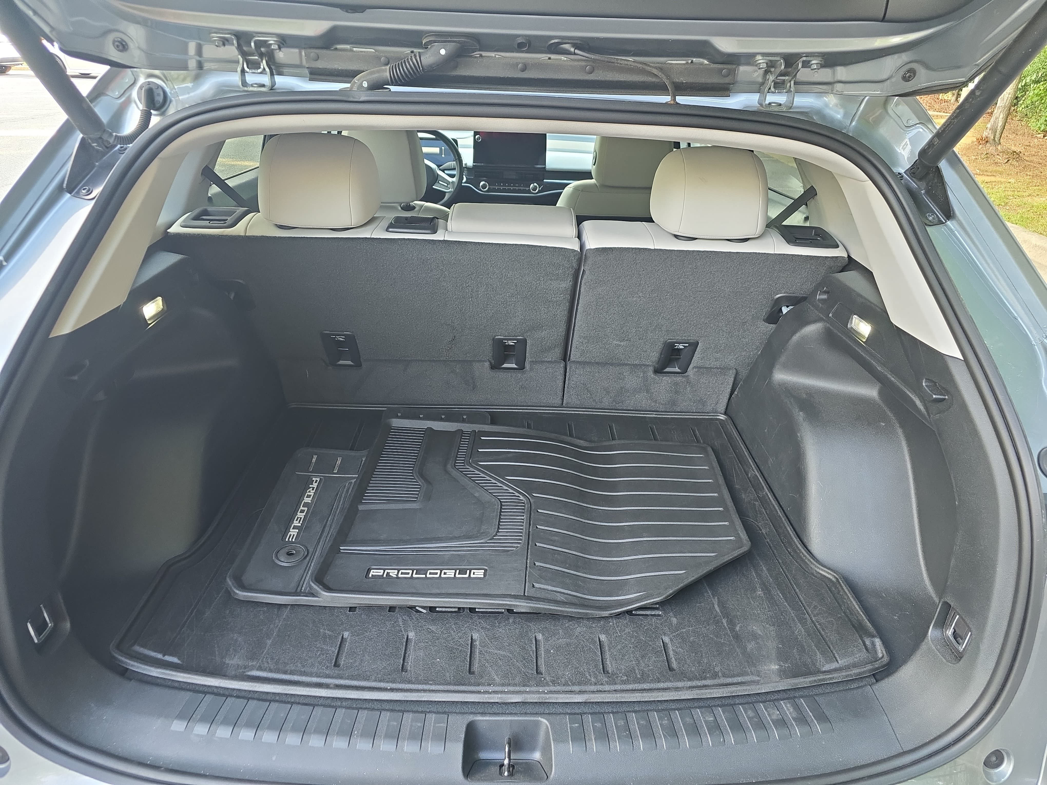 Used 2025 Honda Prologue Touring image 12