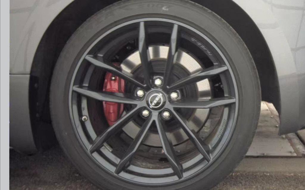 Used 2024 Nissan Z Performance w/ Floor Mat Package image 11