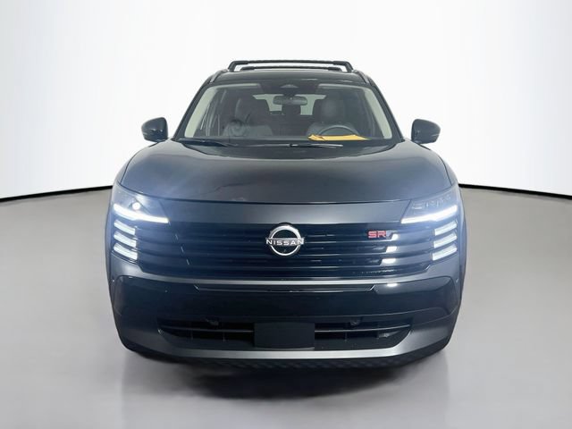 Used 2026 Nissan Kicks SR w/ Cold Weather Package FWD image 2