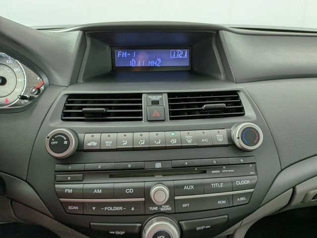 Used 2010 Honda Accord LX-P image 19