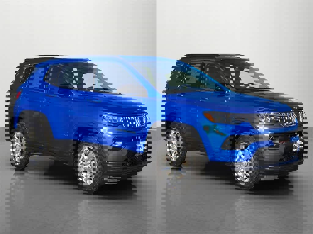 Used 2022 Jeep Compass Latitude image 7