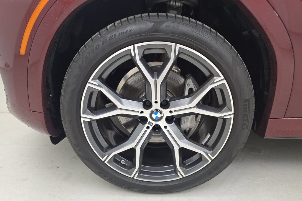 Certified 2026 BMW X6 xDrive40i AWD/4WD image 11