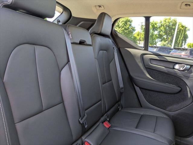 New 2026 Volvo XC90 T8 Plus w/ Protection Package Premier AWD/4WD image 20