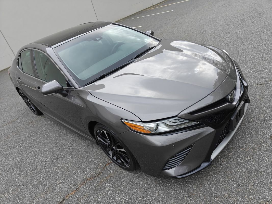 Used 2018 Toyota Camry XSE FWD image 10