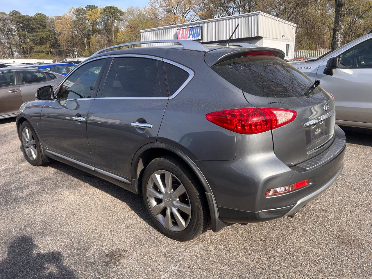 Used 2017 INFINITI QX50 AWD w/ Premium Plus Package image 5