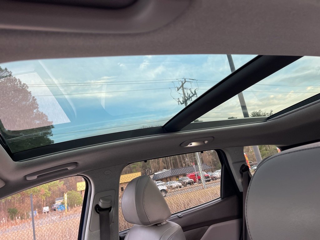 Used 2020 Hyundai Santa Fe Limited w/ Cargo Package image 25