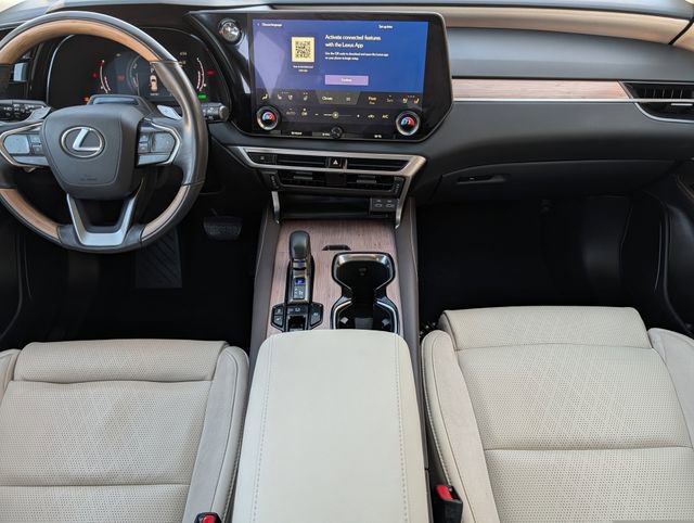 Used 2024 Lexus RX 350 w/ Convenience Package image 11