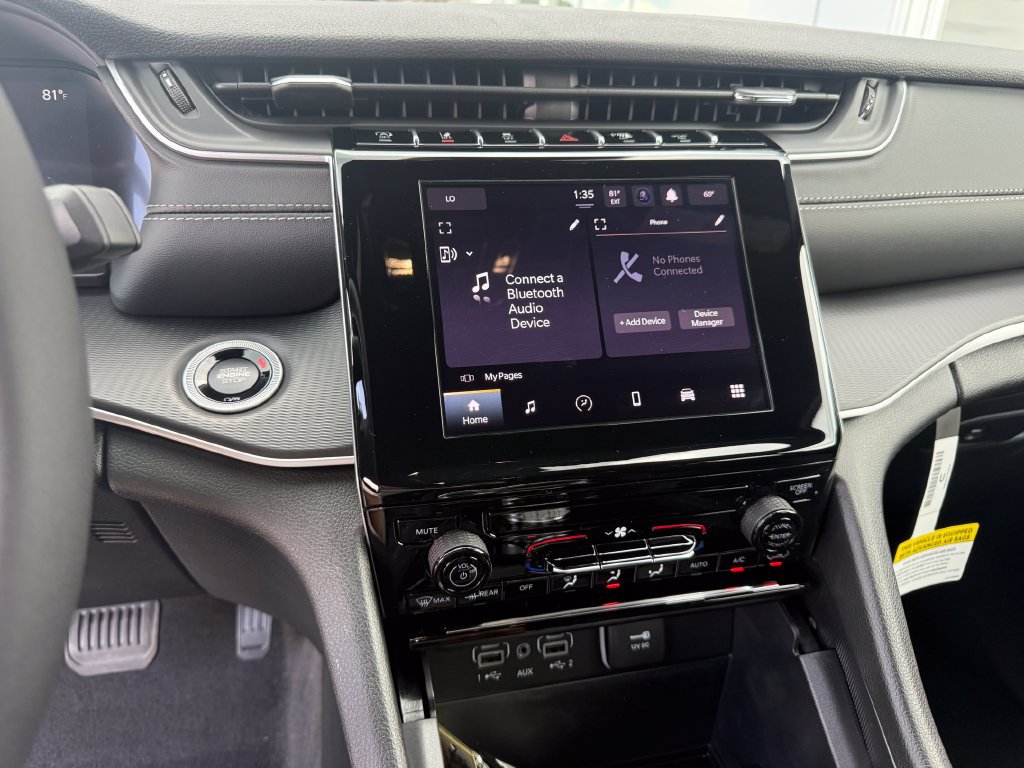 New 2026 Jeep Grand Cherokee Laredo RWD image 10