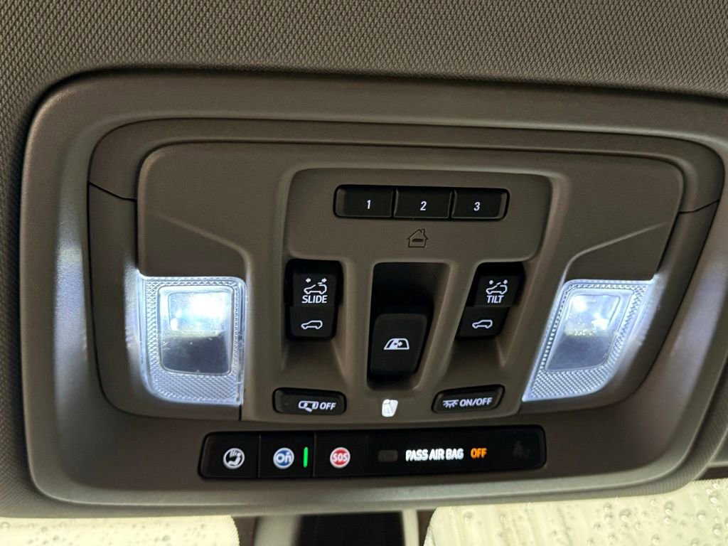 Used 2019 Chevrolet Silverado 1500 RST w/ All-Star Edition image 31