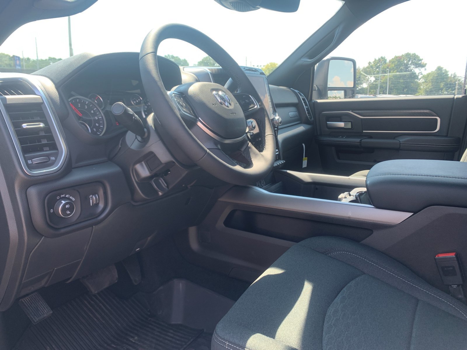 New 2026 RAM 2500 Big Horn AWD/4WD image 10