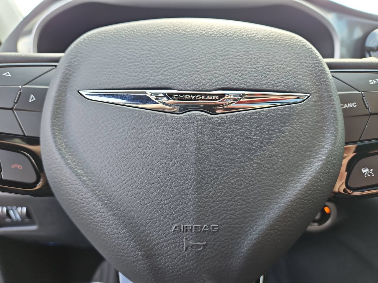 New 2026 Chrysler Pacifica Select w/ S Appearance Package FWD image 23