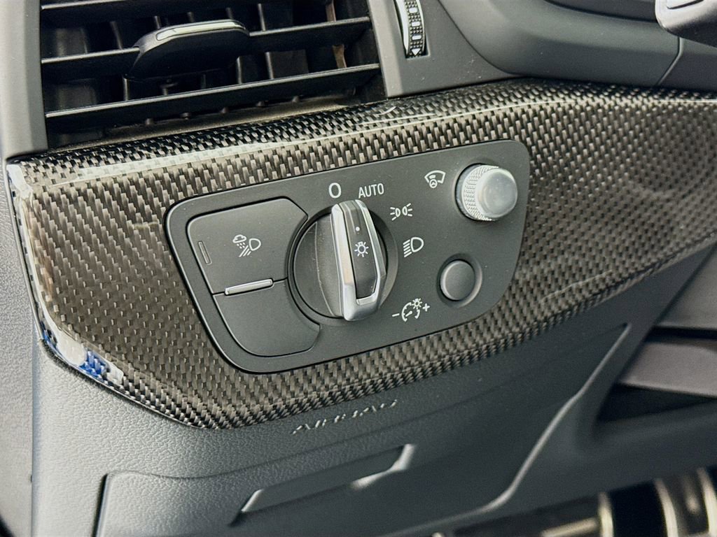 Used 2020 Audi S4 Prestige w/ Prestige Package image 16
