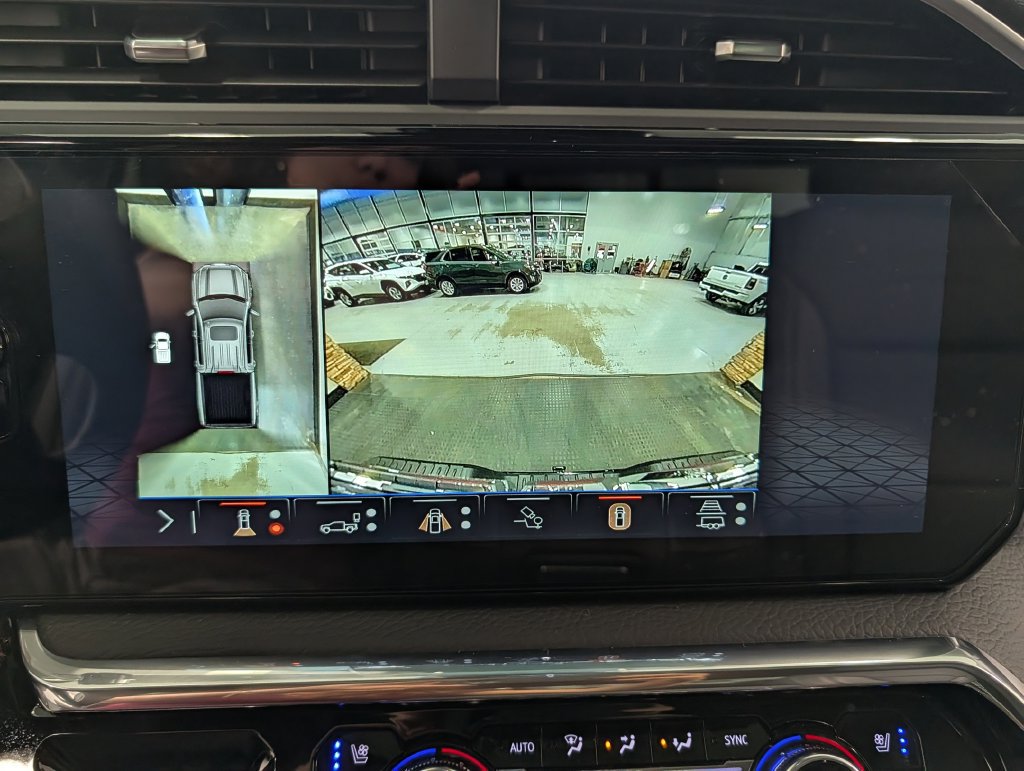 Used 2025 GMC Sierra 1500 Denali AWD/4WD image 14