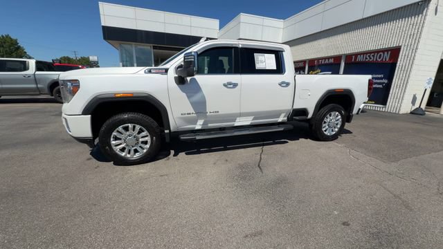 Certified 2022 GMC Sierra 3500 Denali AWD/4WD image 4