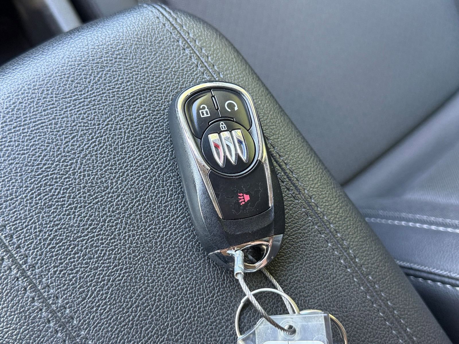 Used 2025 Buick Encore GX Preferred FWD image 22