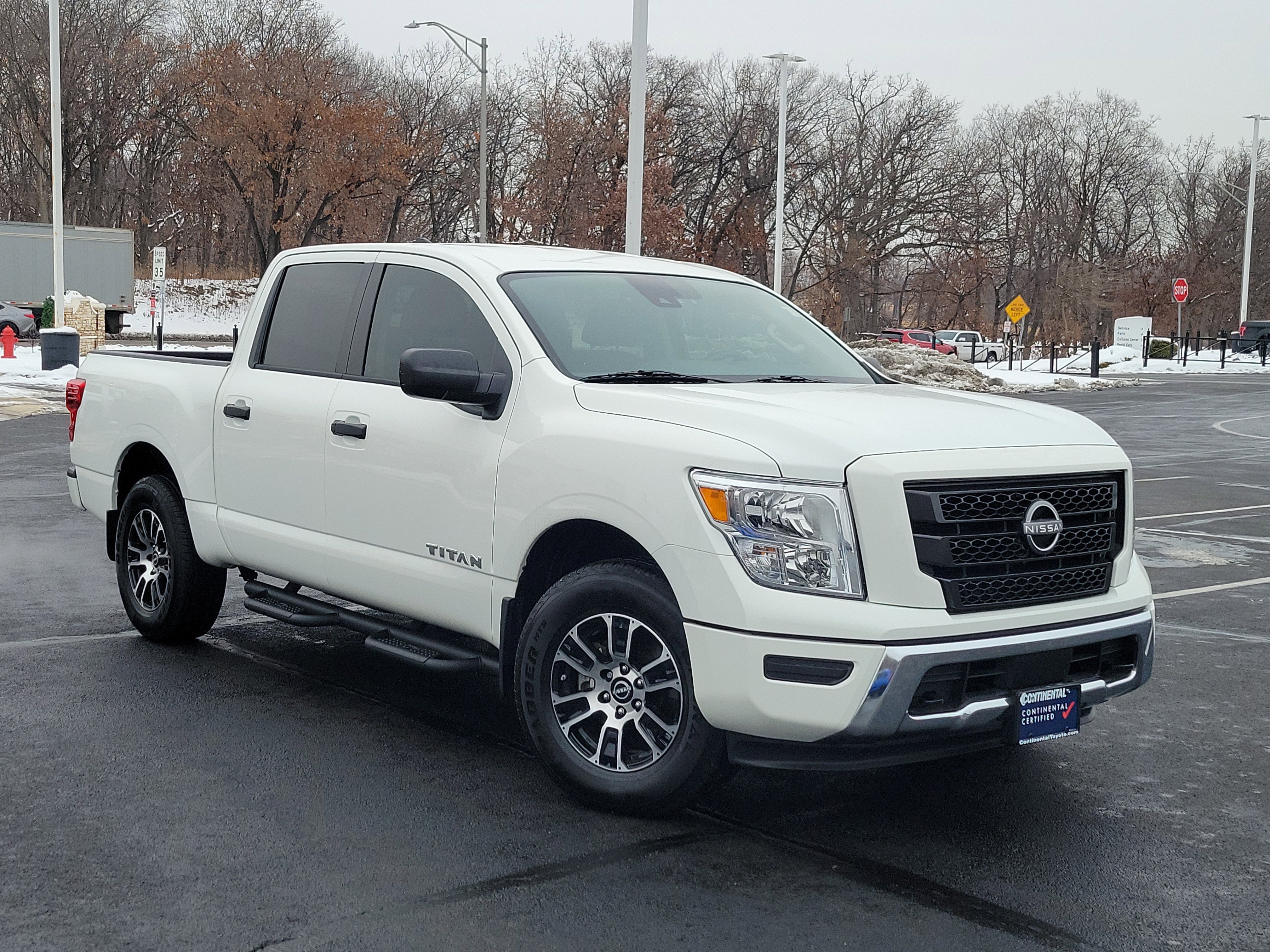 Used 2023 Nissan Titan SV w/ Accessory Utility Package image 33