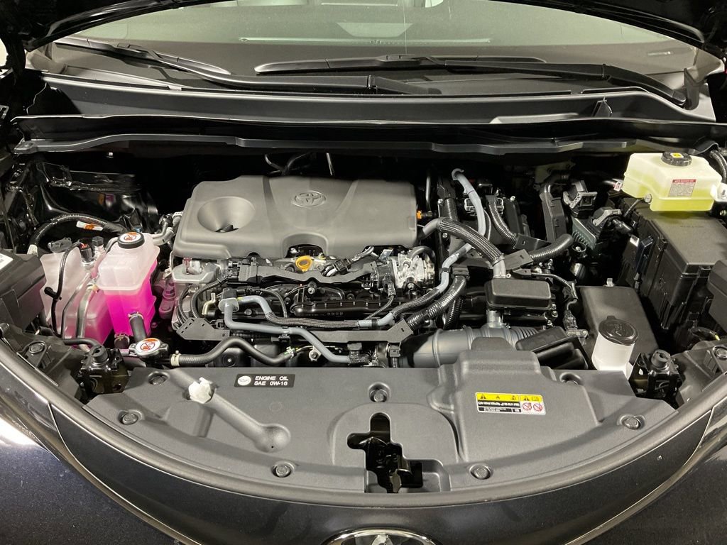 New 2026 Toyota Sienna XLE image 9