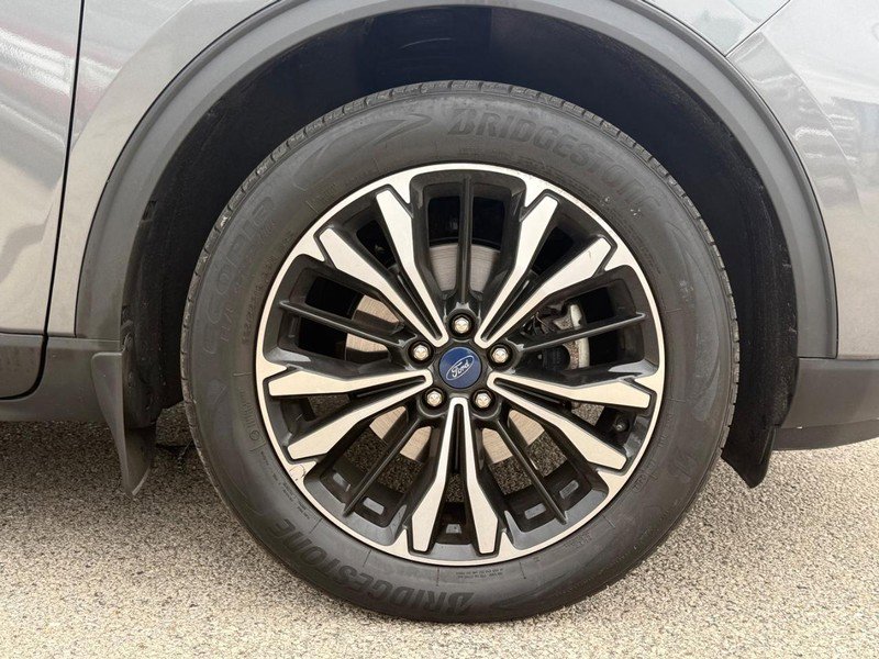 Certified 2022 Ford Escape SE w/ SE Sport Appearance Package AWD/4WD image 14
